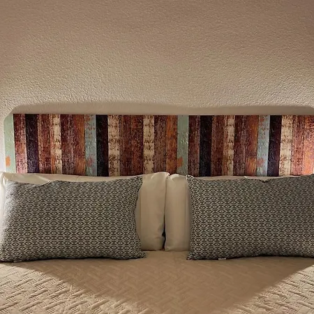 Lanza Apartment