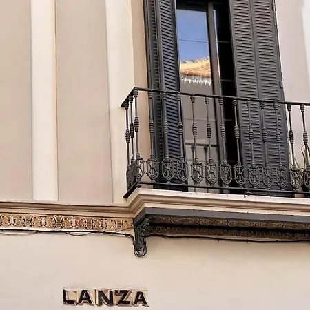 Lanza * Seville